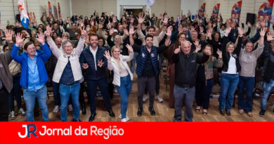Ellen Martinelli e Danilo Joan reúnem mais de 200 pessoas em Campo Limpo Paulista