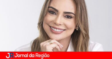 Rachel Sheherazade anuncia candidatura a deputada federal