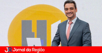Tiago Scheuer revela rotina para apresentar o ‘Hora 1’: dormir às 17h e acordar à 0h