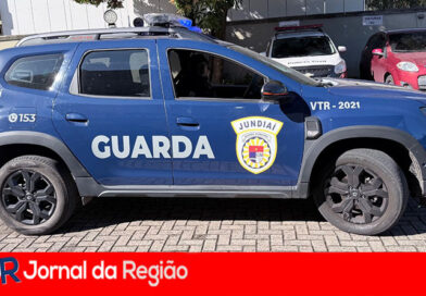 Polícia procura travesti que esfaqueou homem nas costas, no Centro de Jundiaí