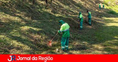 Prefeitura amplia serviços de limpeza nos bairros