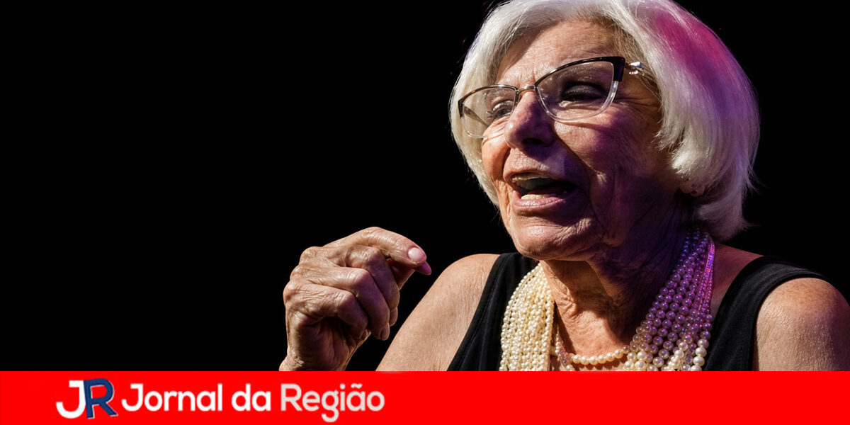 lucia helena ferrari