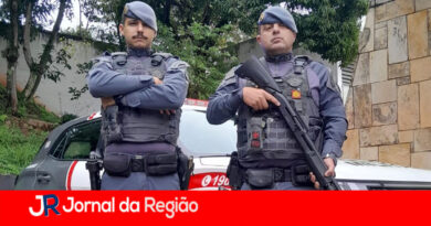 PMs salvam adolescente de 15 anos. A própria vítima ligou no 190 pedindo socorro