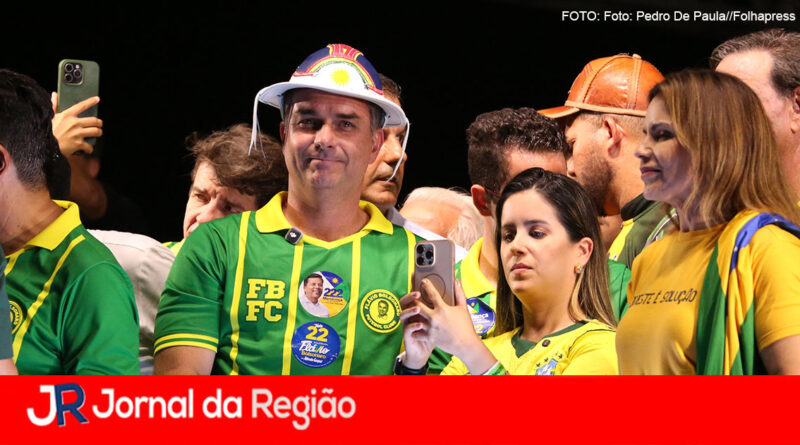 Bolsonaristas demitem trabalhadores petistas e boicotam empresas pelo apoio a Lula