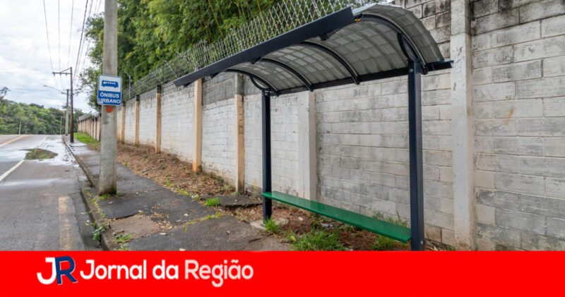 ABRIGO PONTO DE ONIBUS copiar