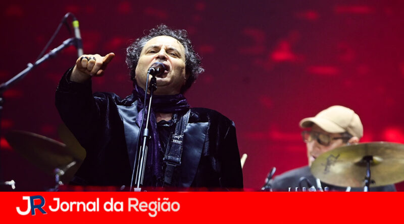 Cazuza surge no telão e canta com Barão Vermelho no Rock in Rio