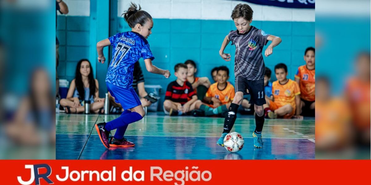 FUT NA ESCOLA