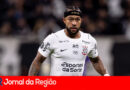 Memphis pede desculpas à torcida do Corinthians por pênalti perdido: ‘Estou de coração partido’
