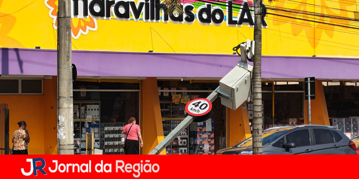 RADCAR DERRUBADO