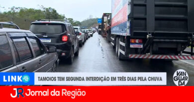 Rodovia dos Tamoios volta a ter interdição. Comboios demoram quase 3 horas