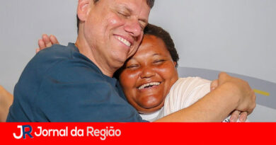 Tarcísio tem 50% e pode levar Eleições já no 1º Turno