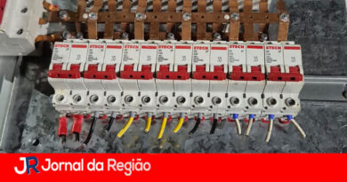 Supermercado Ricoy vira uma “mina de ouro” para saqueadores