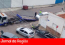 Equipe do Trânsito guincha cinco carros irregulares na Vila Arens