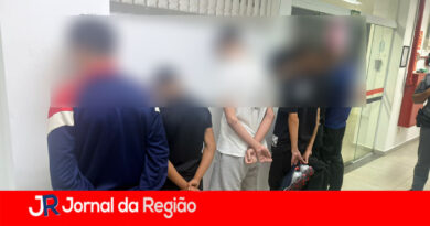 Mais um bando pratica furto de moto na Vila Rio Branco. Há uma semana jovens foram atacados