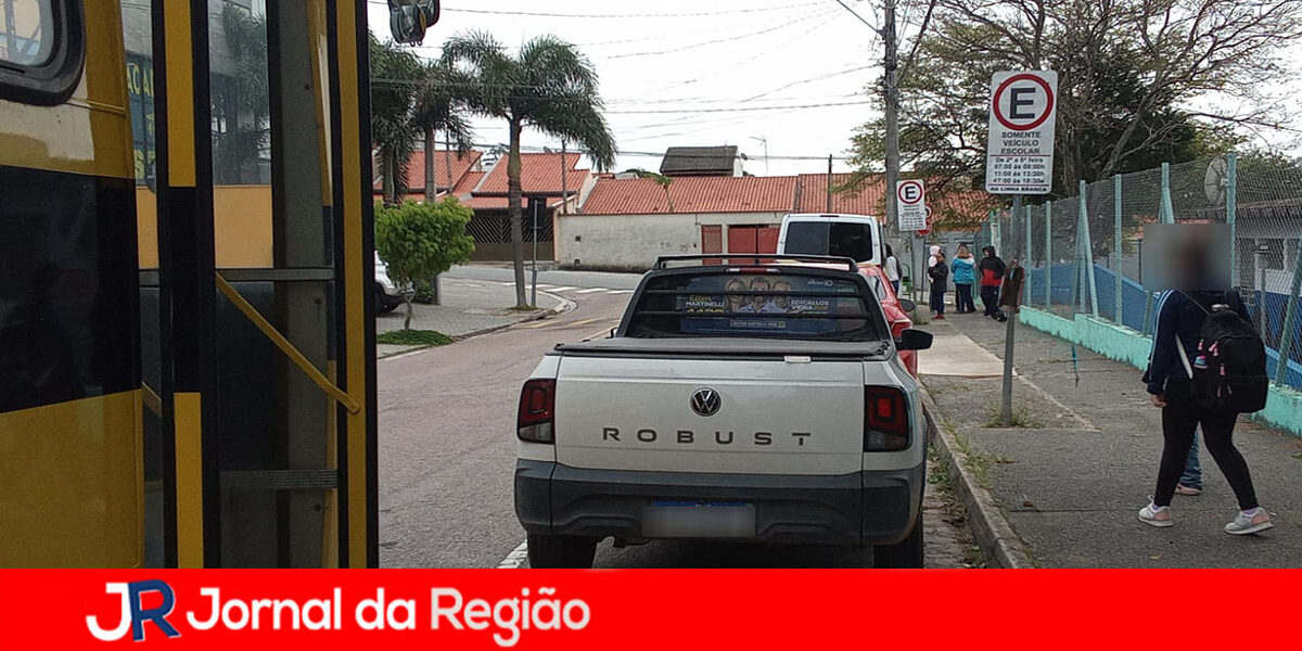 estacionamento escola copiar