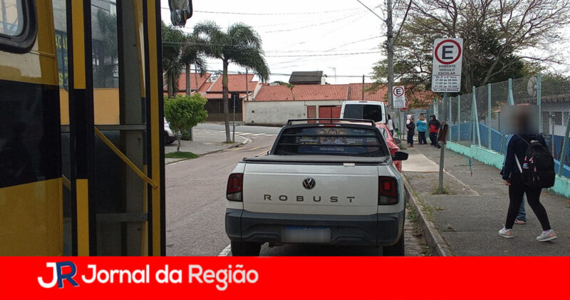 estacionamento escola copiar