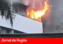 Bombeiros apagam fogo em apartamento no Cecap, em Jundiaí