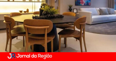 Tebas faz leilão de 560 itens de exposição com móveis e eletrodomésticos