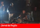 Moto é atingida por caminhão na Zambotto