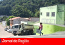 Caminhão trava em subida e desce de ré na Ponte São João