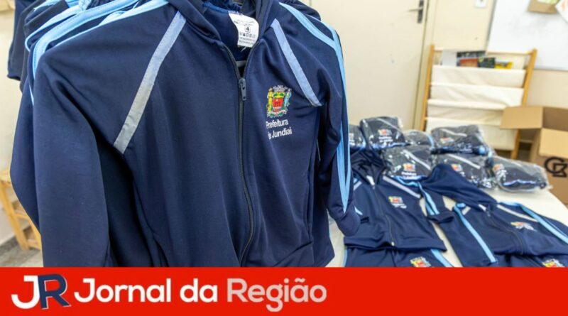 Prefeitura define detalhes para os uniformes escolares de 2027
