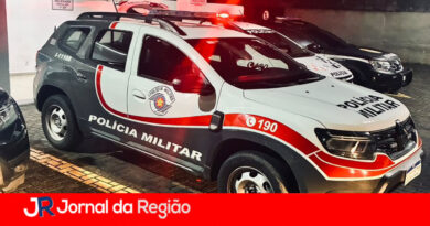 PM prende homem que furtou cadeiras de escola em Jundiaí