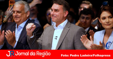 Flávio diz que Jair Bolsonaro subirá rampa na sua posse de Presidente