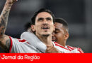 Flamengo abre vantagem para título ao golear o Vaso