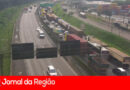 Estrada para o Guarujá está completamente travada