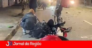 Queda de árvore atinge motoboy em Jundiaí