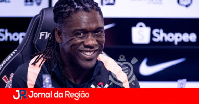 Seedorf diz que Corinthians é um dos ‘maiores clubes do mundo’