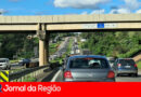 Dom Gabriel fica travada no Medeiros após acidente entre carro e moto