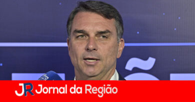 Flávio defende prisão de 80 anos para chefes do crime; Lula afirma que criará Min. da Segurança