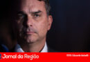 Flávio se declara Presidente dos “Estados Unidos do Brazil”