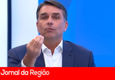 Flávio Bolsonaro pode perder o cargo de Senador