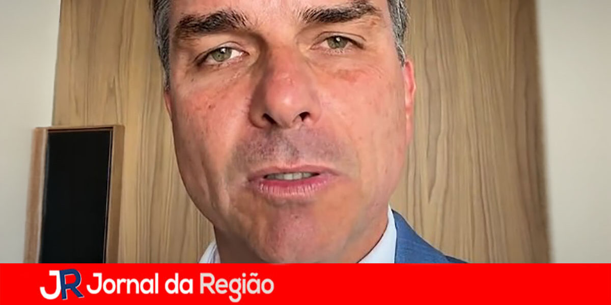 FLAVIO BOLSONARO copiar 3