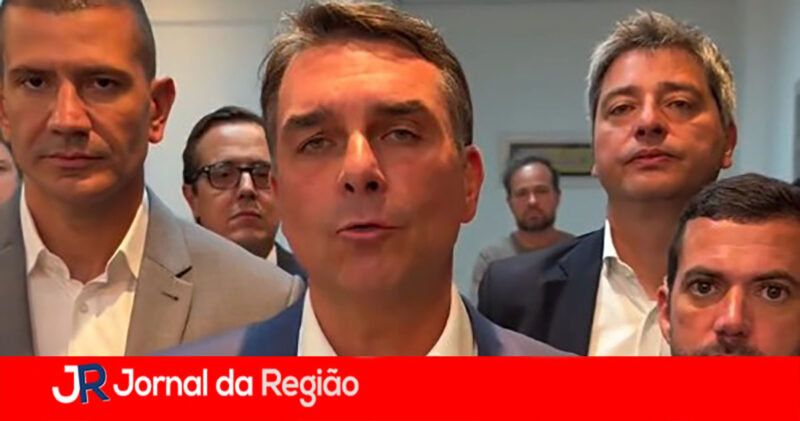 FLAVIO BOLSONARO copiar