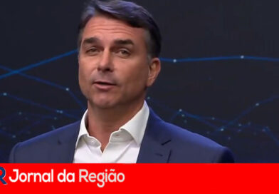Lula desafia Flávio a abrir dados bancários e telefônicos, mas senador sai pela tangente