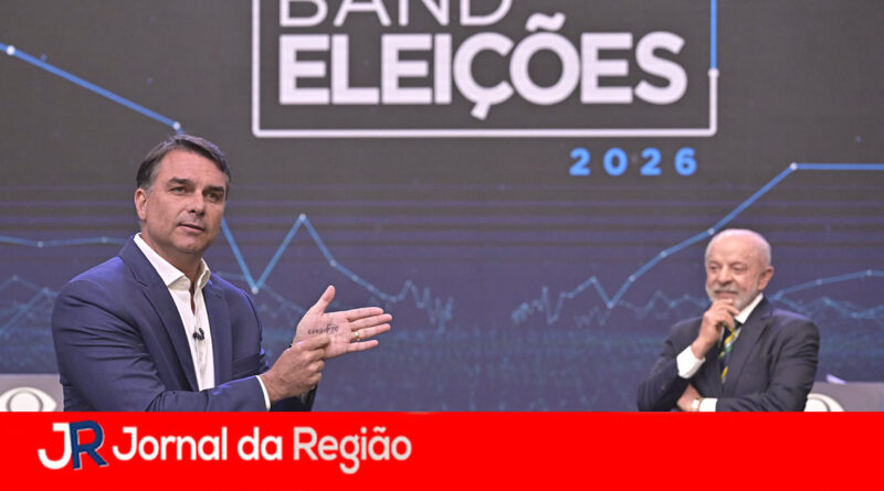 Flávio elogia Roberta e pede proteção da PF para “sócia” de Lulinha