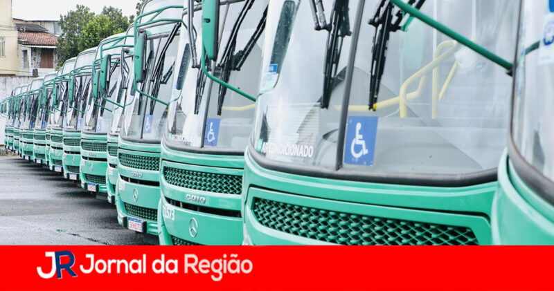 ONIBUS GARAGEM copiar