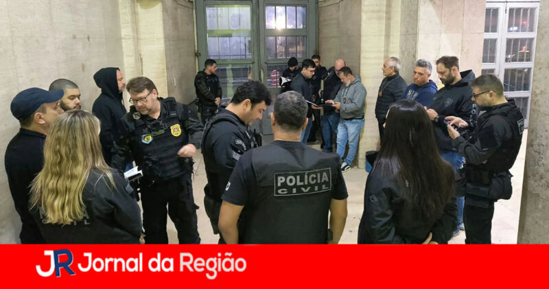 POLICIA CIVIL GOLPE copiar