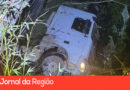 Perseguição cinematográfica termina após 100 Km com caminhão em ribanceira