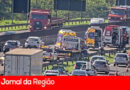 Motociclista é intubado após bater contra caminhonete na Anhanguera