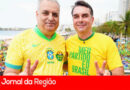 Flávio Bolsonaro encerra campanha em ato no RJ com Nikolas e Douglas Ruas