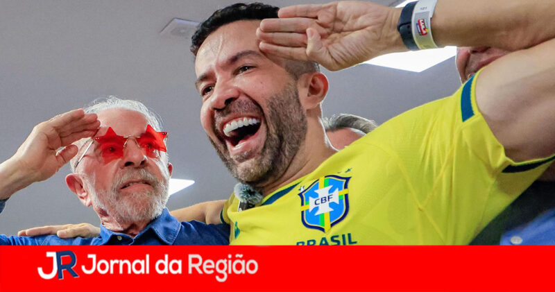 lula e janones copiar