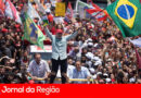 Apoiadores chegam para ato de Lula na avenida Paulista