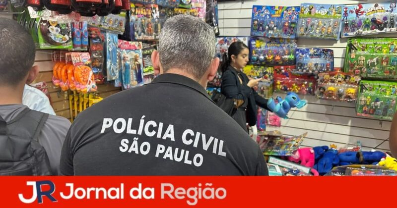 policia brinquedos falsificados